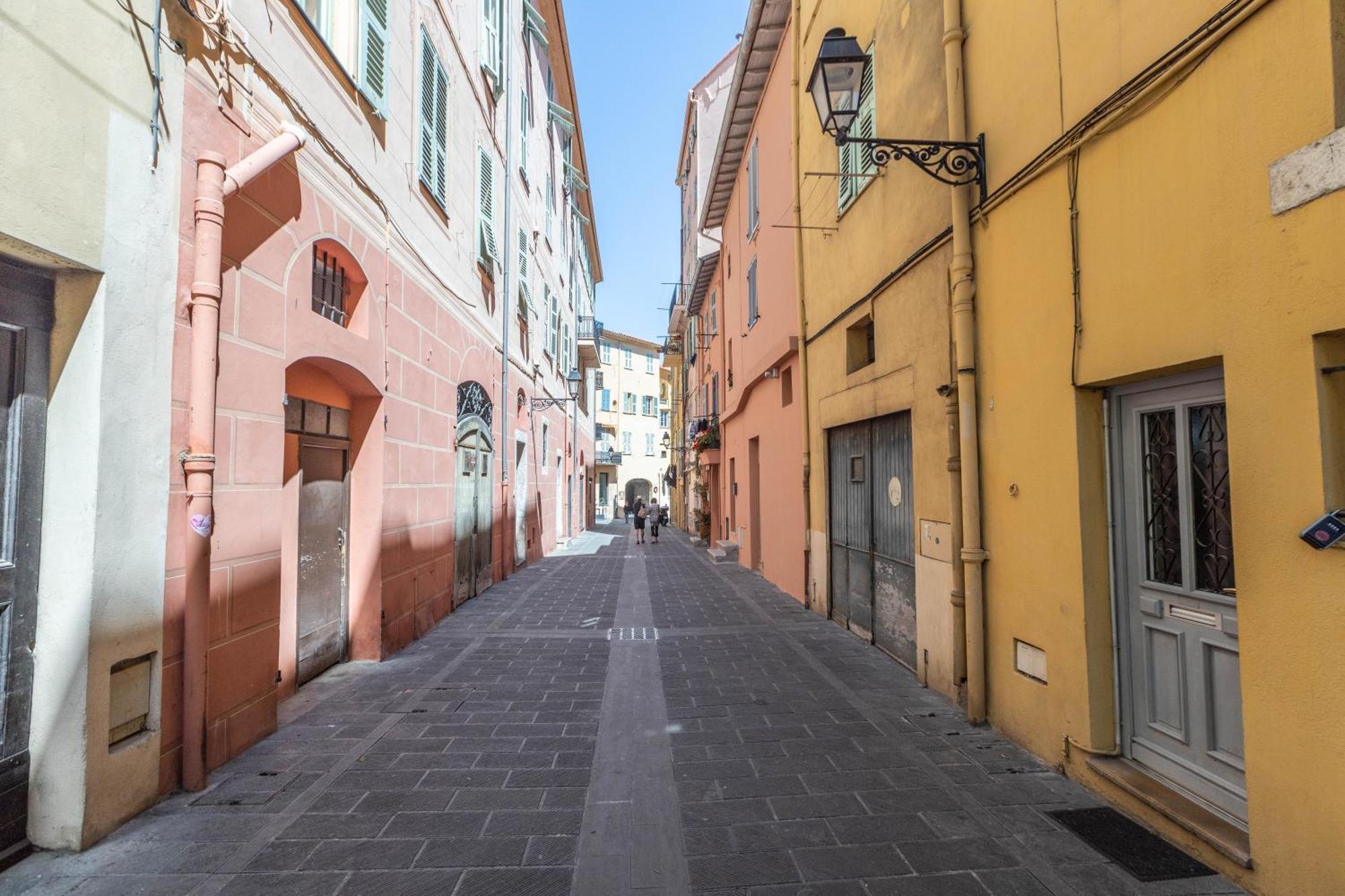 Апартаменты Menton Old Town Экстерьер фото