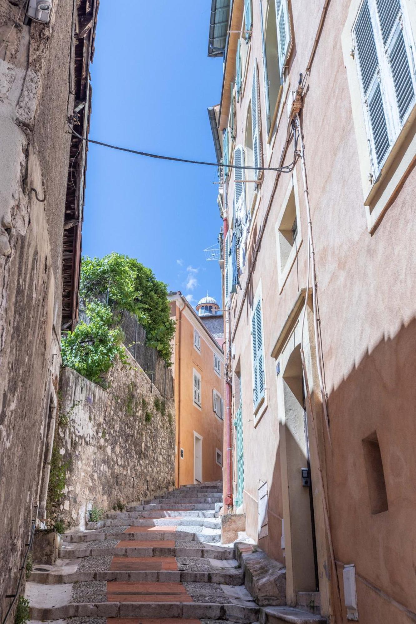 Апартаменты Menton Old Town Экстерьер фото